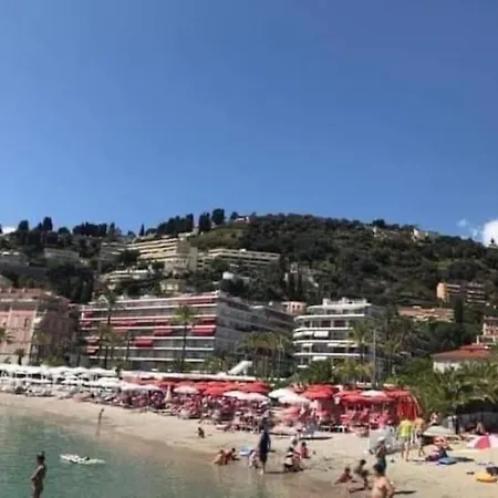 Studio De La Plage, Au Bord De La Mer * Mentona